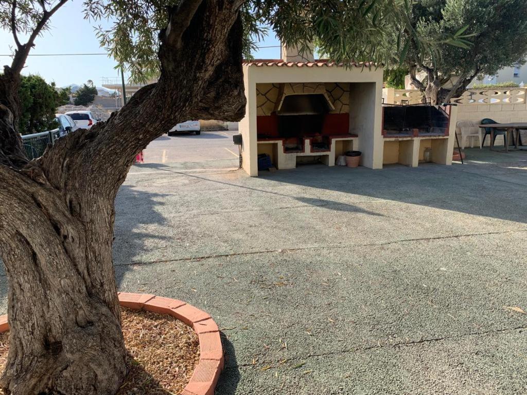 Apartamento Con Piscina Y Parking El Campello Luaran gambar