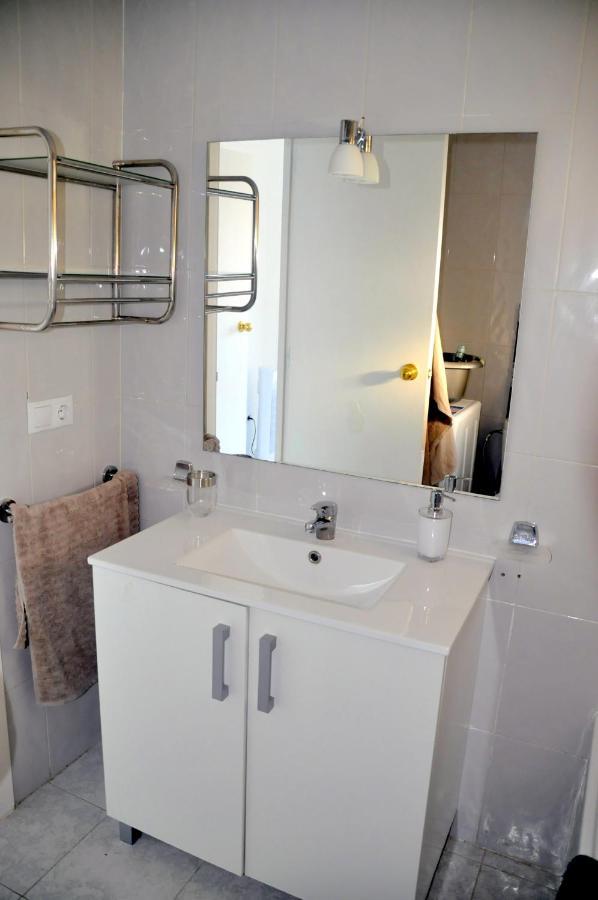 Apartamento Con Piscina Y Parking El Campello Luaran gambar