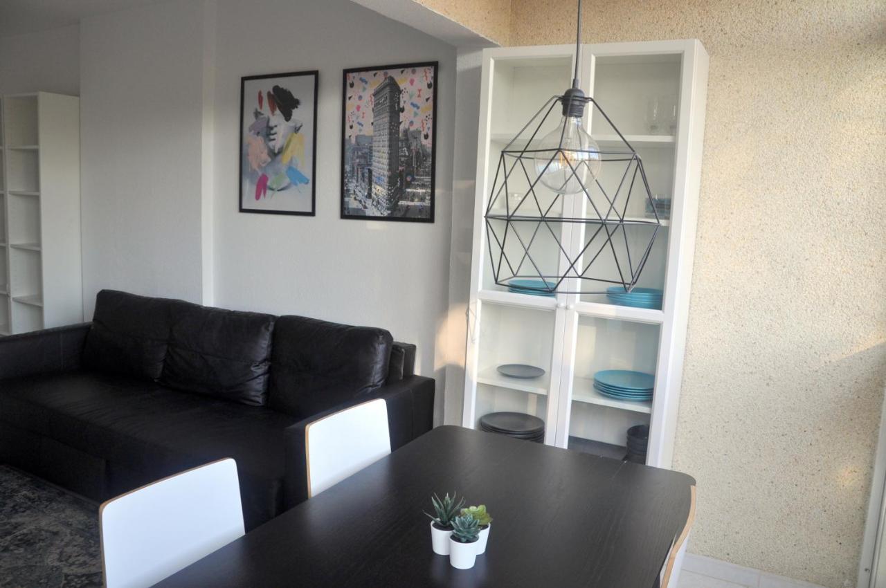 Apartamento Con Piscina Y Parking El Campello Luaran gambar